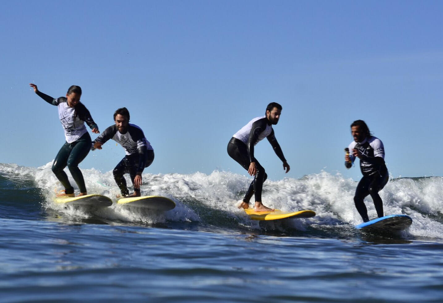 Art of Surf School Estoril Aulas de Grupo